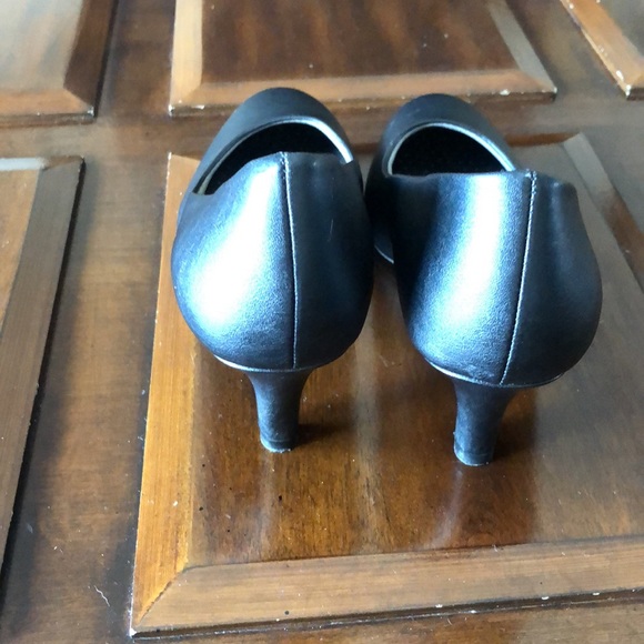 Women’s size 9 1/2 medium black Lifestride soft system PARIGI heels - Picture 3 of 10